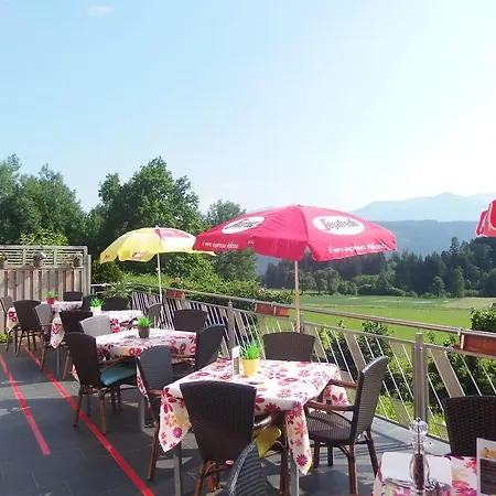 Hotel-café-restaurant Matzelsdorfer Hof Maison d'hôtes Millstatt