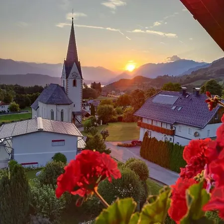 Konukevi Hotel-cafe-restaurant Matzelsdorfer Hof 3*
