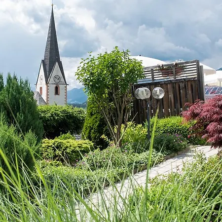 Hotel-cafe-restaurant Matzelsdorfer Hof Konukevi Millstatt
