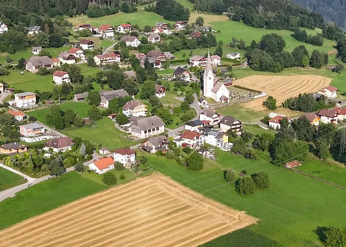 Hotel-cafe-restaurant Matzelsdorfer Hof בית הארחה מילסטאט