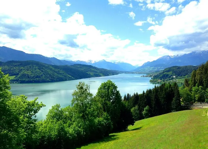 Hotel-cafe-restaurant Matzelsdorfer Hof בית הארחה מילסטאט